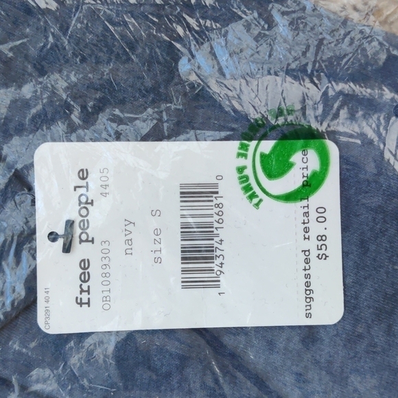 NEW $58 Free People Weekend Rush Top - Picture 11 of 12